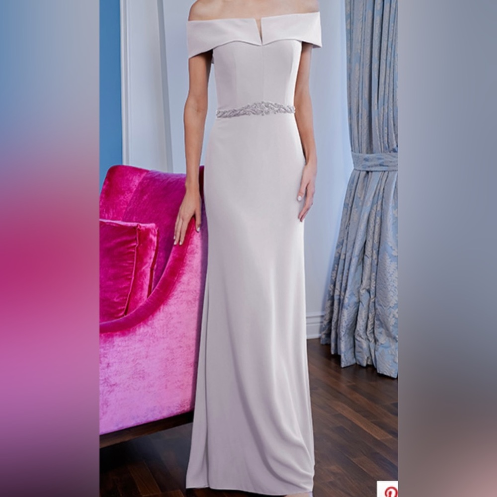 Jade couture formal. Never worn. Original price $430. Soft stretch crepe
